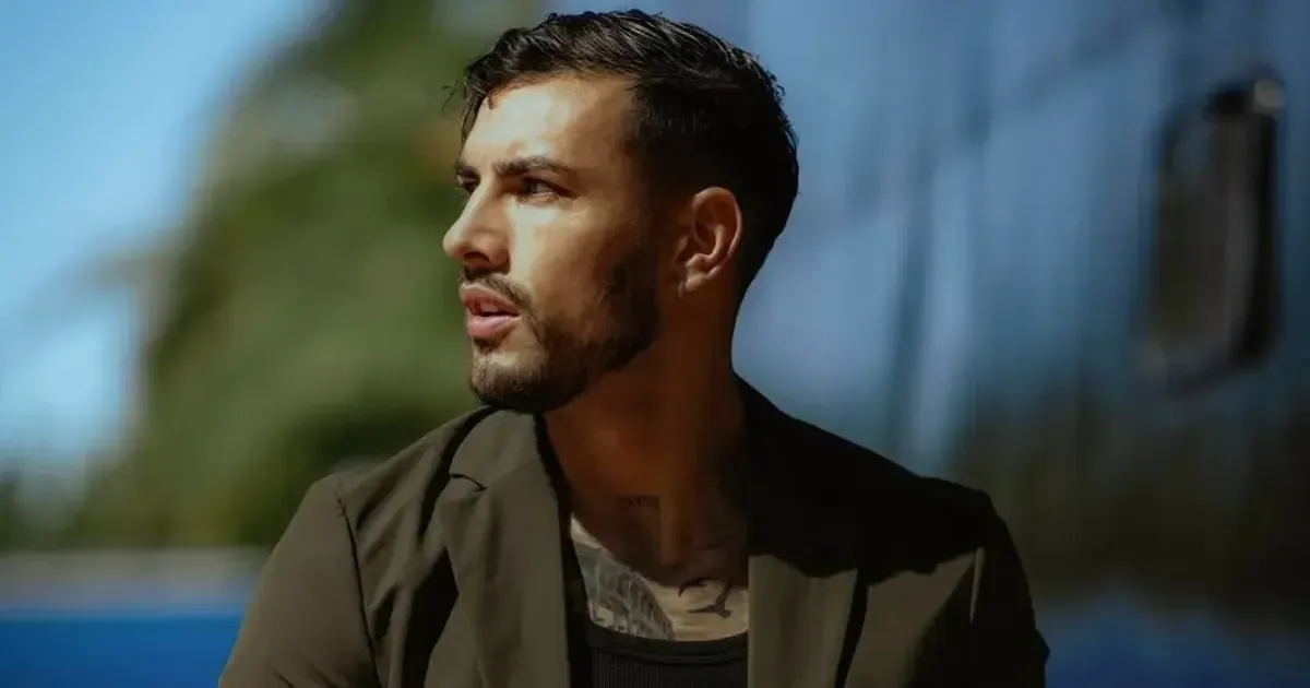 Los looks de los futbolistas demuestran que la moda se integra al deporte en su llegada a Argentina.