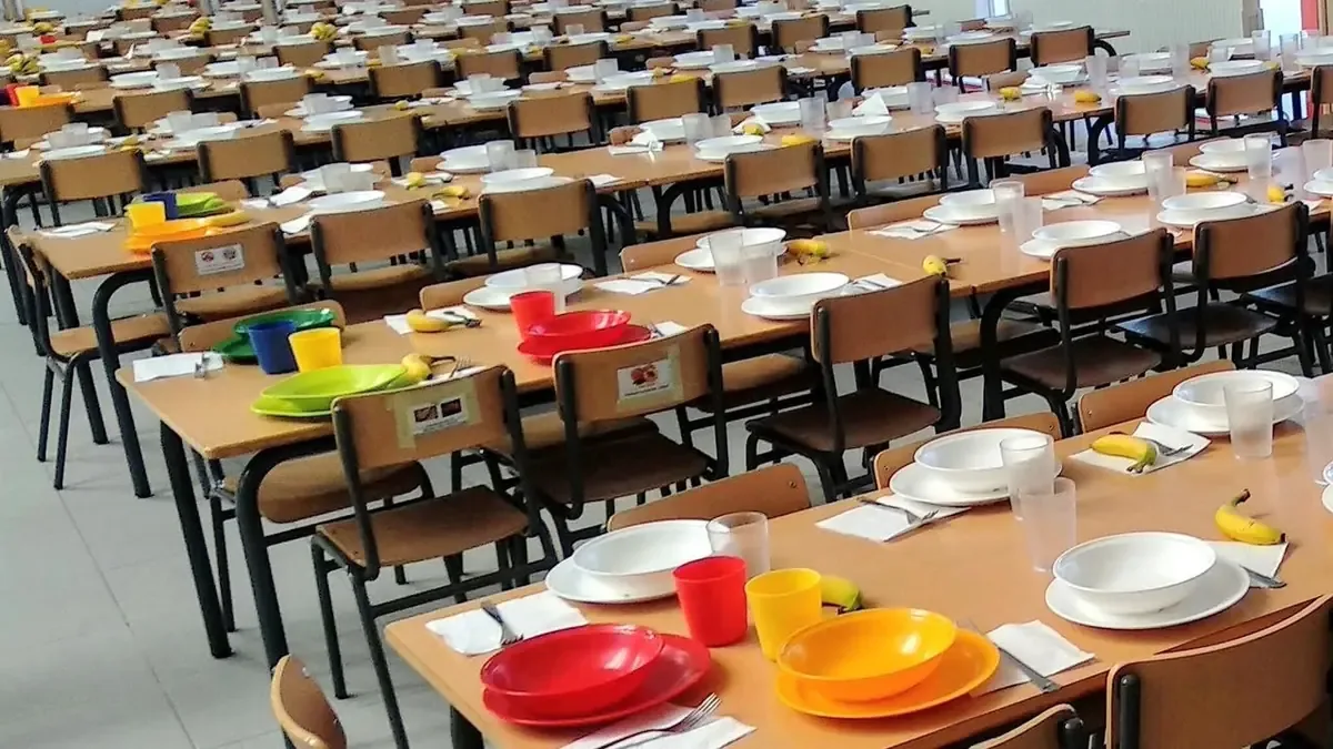 Los monitores de comedor son esenciales para el bienestar de los niños en las escuelas.