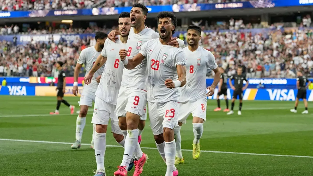 La pitada durante el himno en el partido Irán-Nueva Zelanda marcó una protesta significativa en medio del conflicto político.