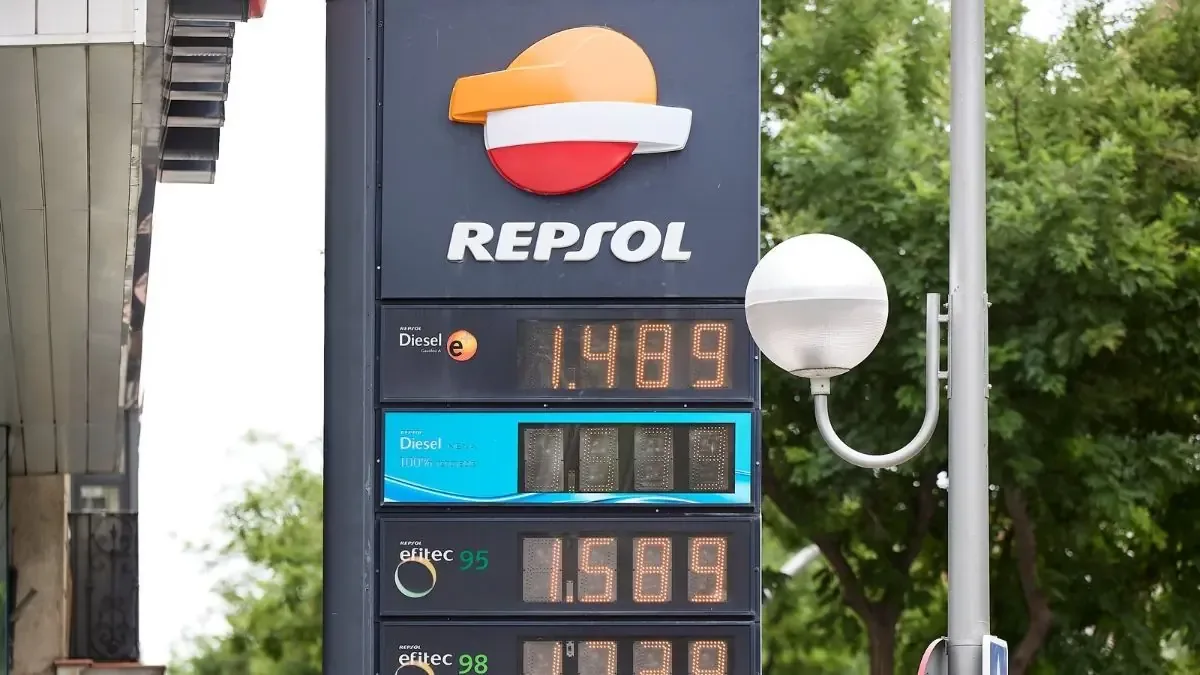 El descenso en los precios de los combustibles continúa, reflejando condiciones favorables en el mercado.