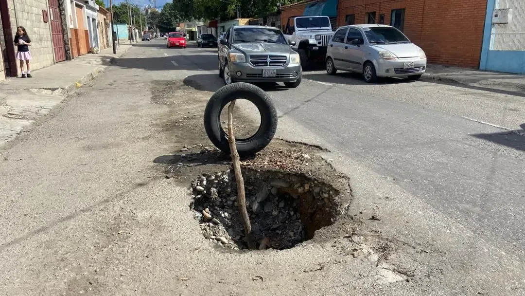 Los residentes exigen atención urgente ante inundaciones y mala calidad del agua.