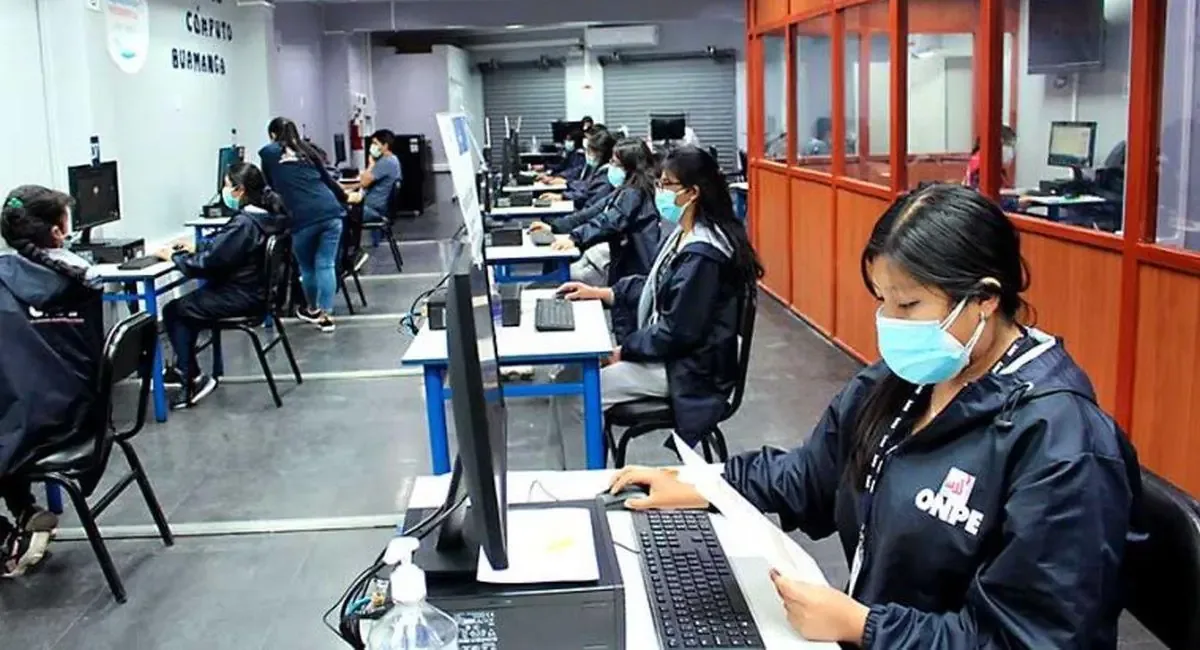 Los resultados de la primera vuelta electoral revelan cambios significativos en las preferencias de los votantes.