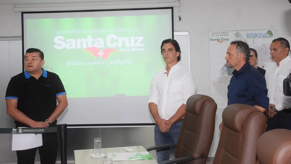 Los retrasos en la transición de mando generan preocupación entre los electos.