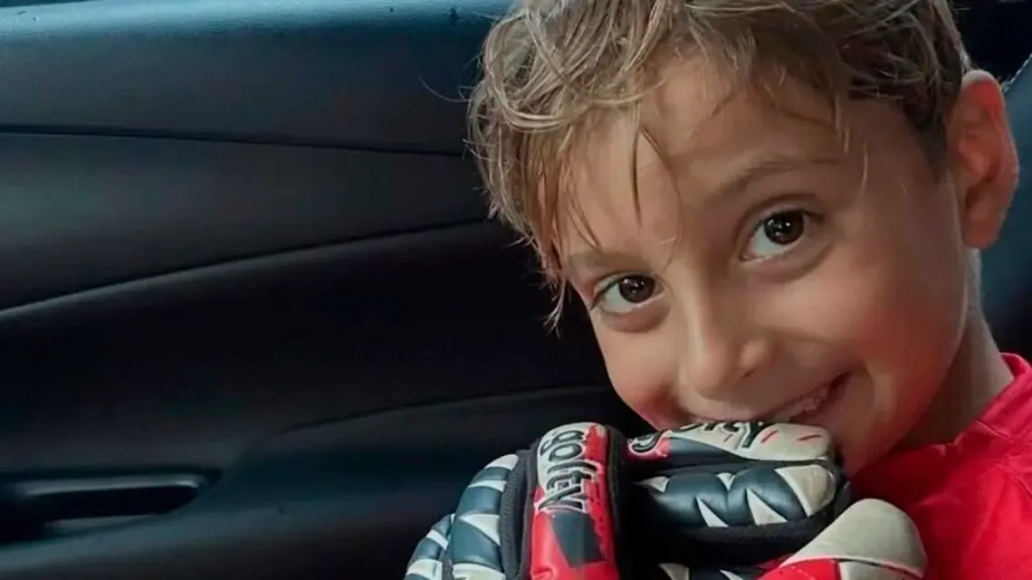 La madre de Lucas comparte un emotivo mensaje a 12 días de su desaparición tras el terremoto.