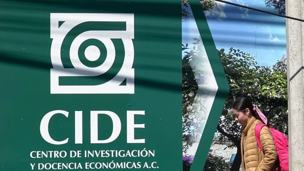 Lucero Ibarra Rojas se presenta como nueva directora interina del CIDE.