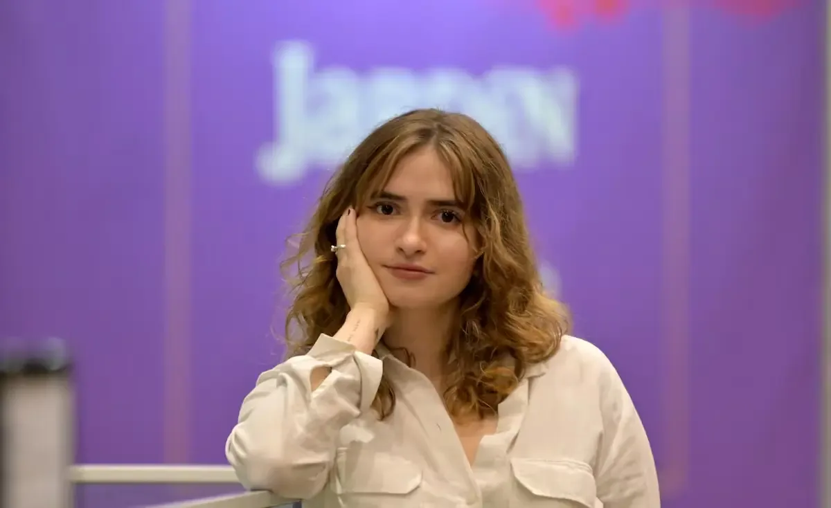 La filósofa colombiana aborda la importancia del amor y la ética ante la individualidad.