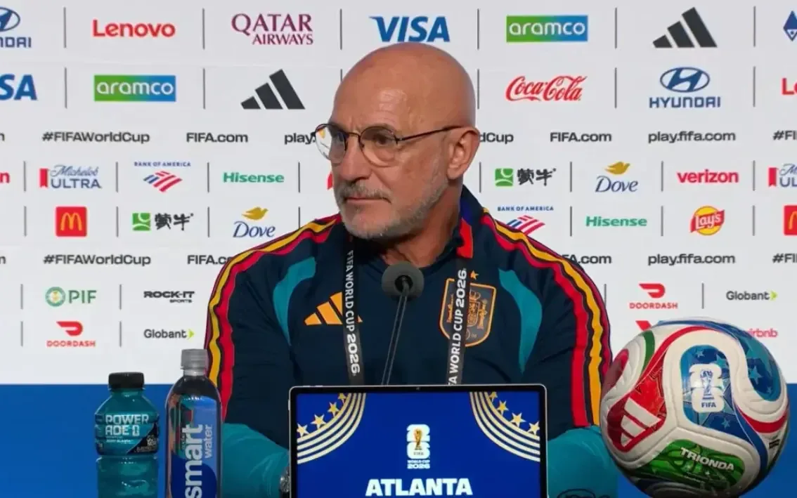 España se prepara para su primer partido con optimismo y respeto hacia Cabo Verde.