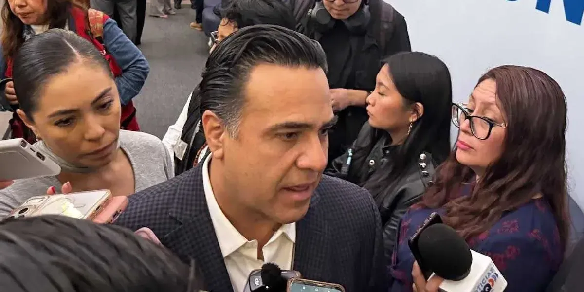 El secretario de Desarrollo Social de Querétaro aboga por priorizar el proyecto estatal sobre intereses personales.