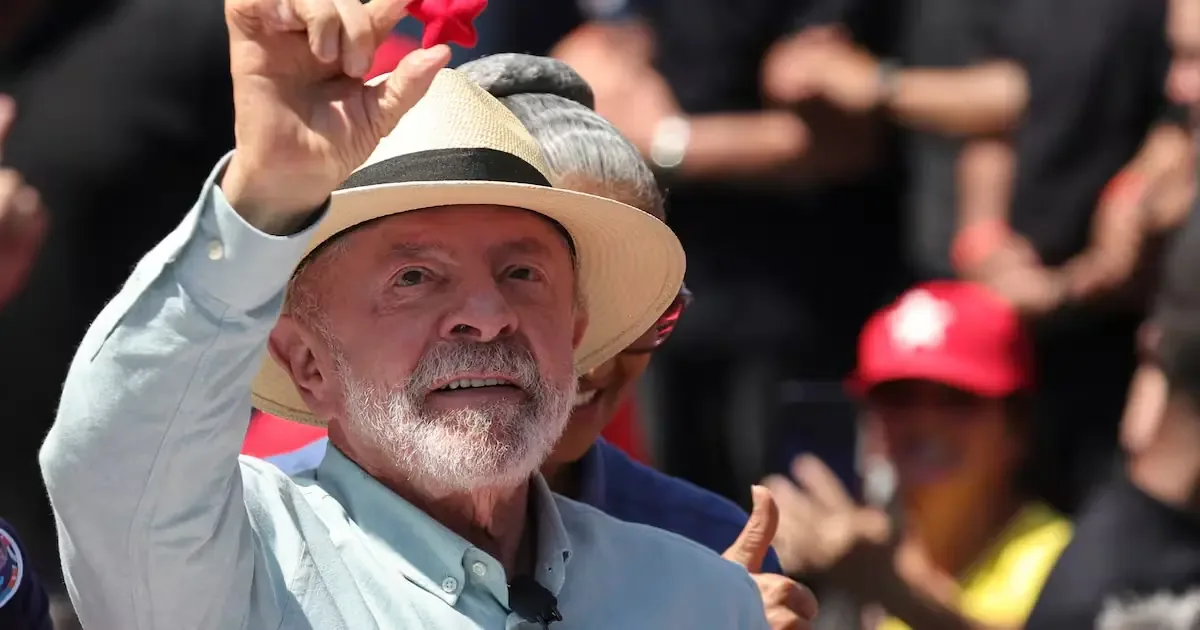 El mandatario busca reducir la ventaja de su opositor en el inicio de la segunda vuelta electoral.
