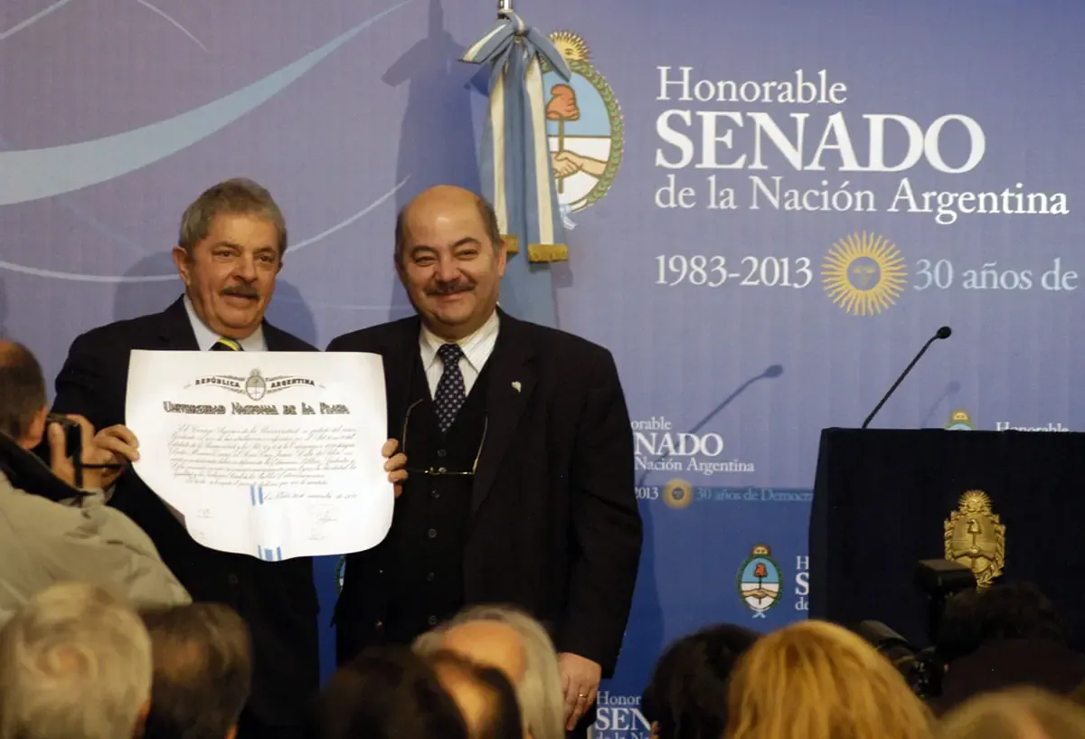La reelección de Lula destaca su conexión con la UNLP por su apoyo a la educación pública.