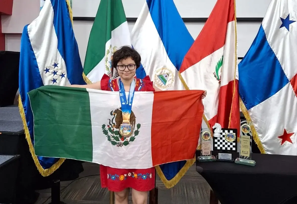 La ajedrecista oaxaqueña brilla en el Panamericano U17 con tres medallas.