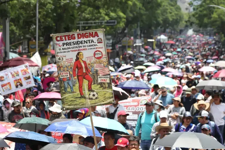 La CNTE exige mejores condiciones laborales mientras se preparan los eventos del Mundial 2026.