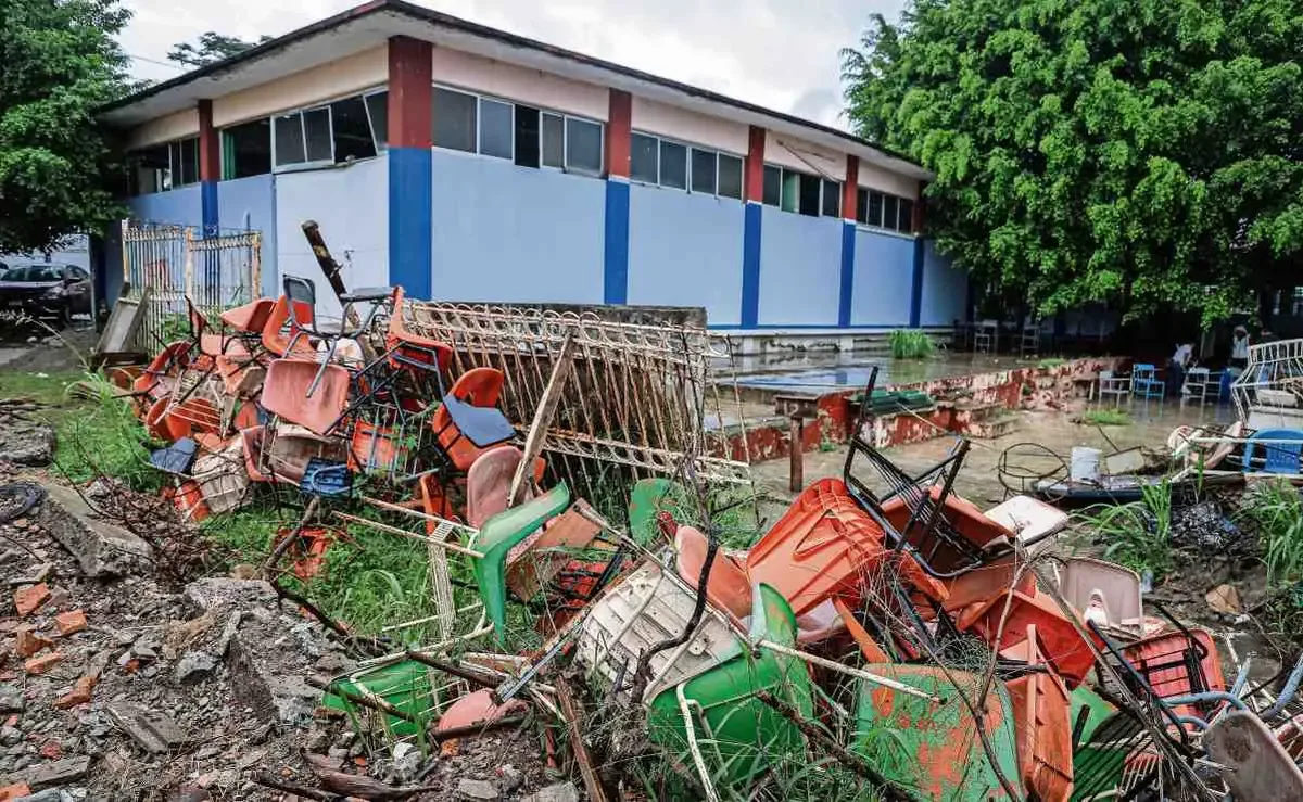 La Escuela Secundaria General número 2 Alfonso Arroyo Flores ha sufrido grandes pérdidas tras las inundaciones de 2025.