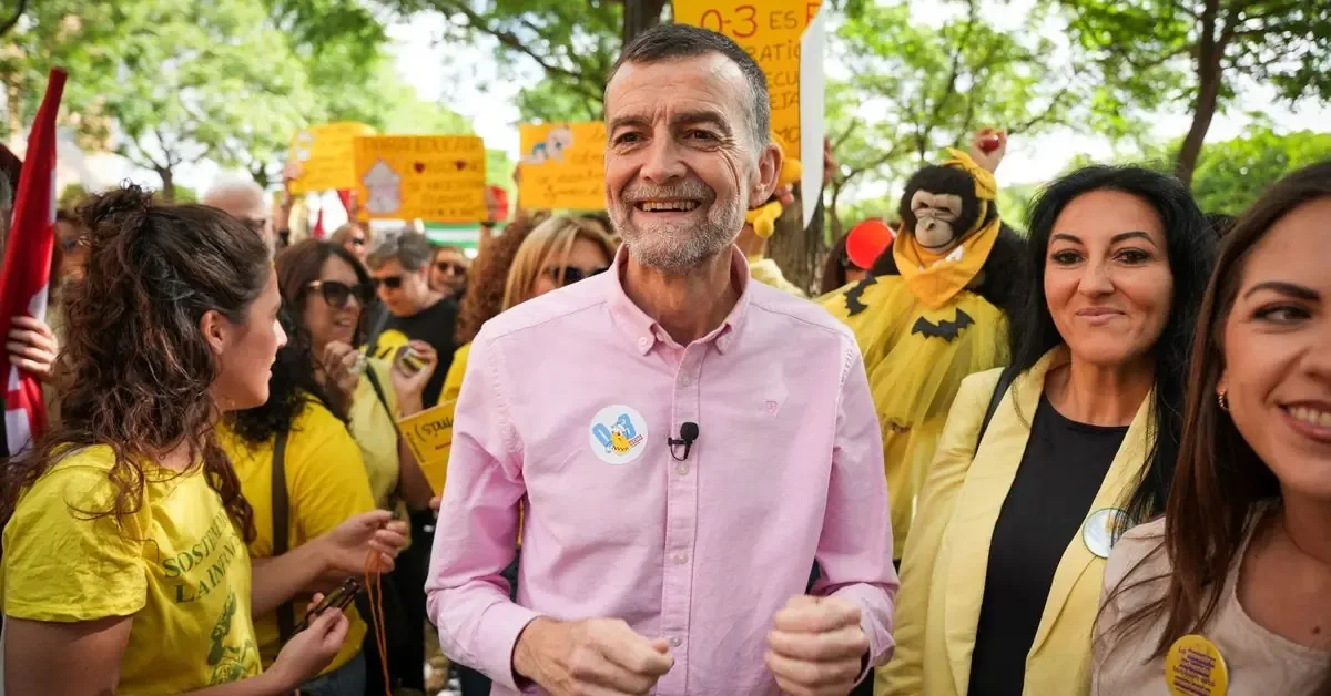 El candidato de Por Andalucía valora la colaboración de Podemos y Sumar en su estrategia electoral.