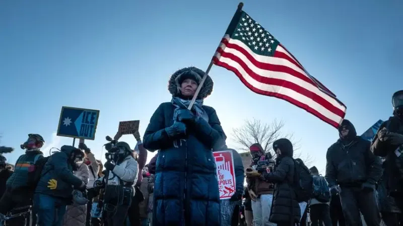 Manifestantes en Minneapolis exigen el fin de la Operación Metro Surge.