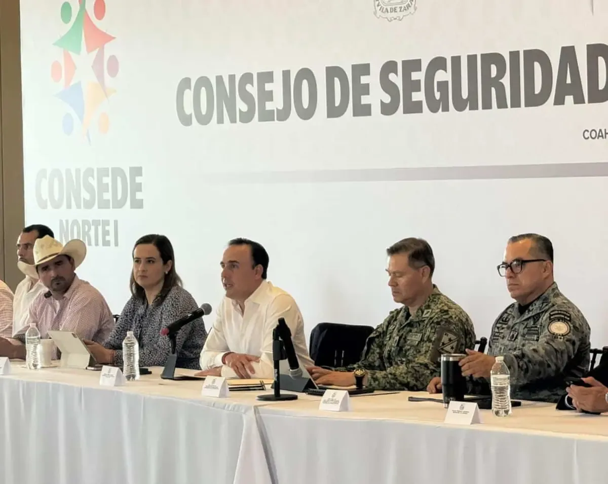 El gobernador de Coahuila destaca logros en seguridad y empleo en la reunión con autoridades y sociedad civil.