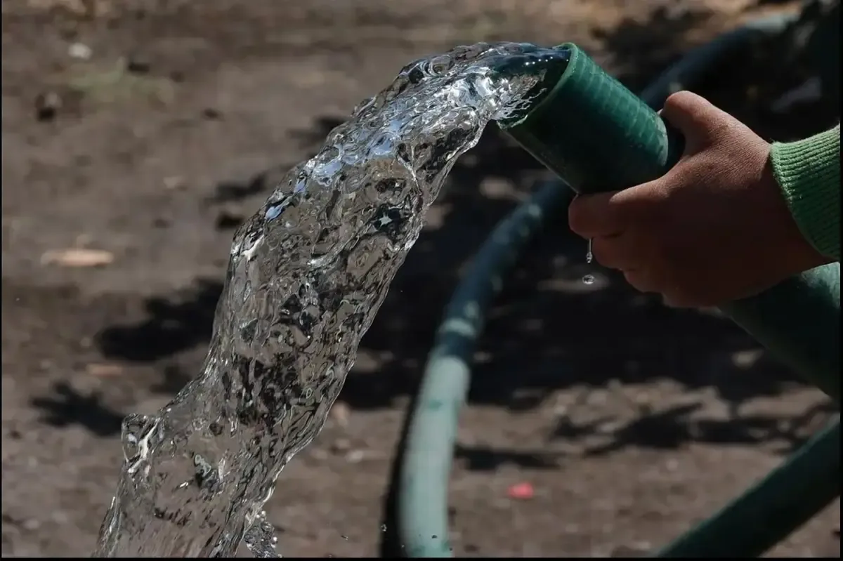 La falta de agua sigue afectando a diez municipios en la frontera, incluyendo Ciudad Victoria.