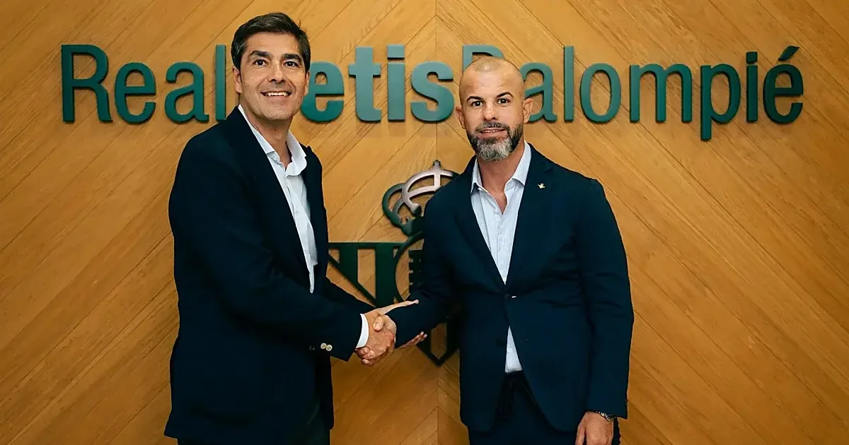 El director deportivo reafirma su compromiso con el club tras renovar por seis años más.