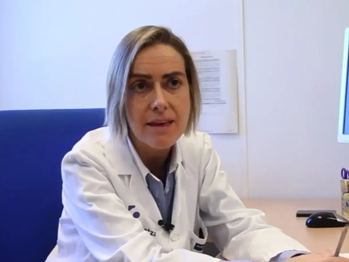 La neuróloga destaca la importancia de planificar la longevidad con decisiones diarias.