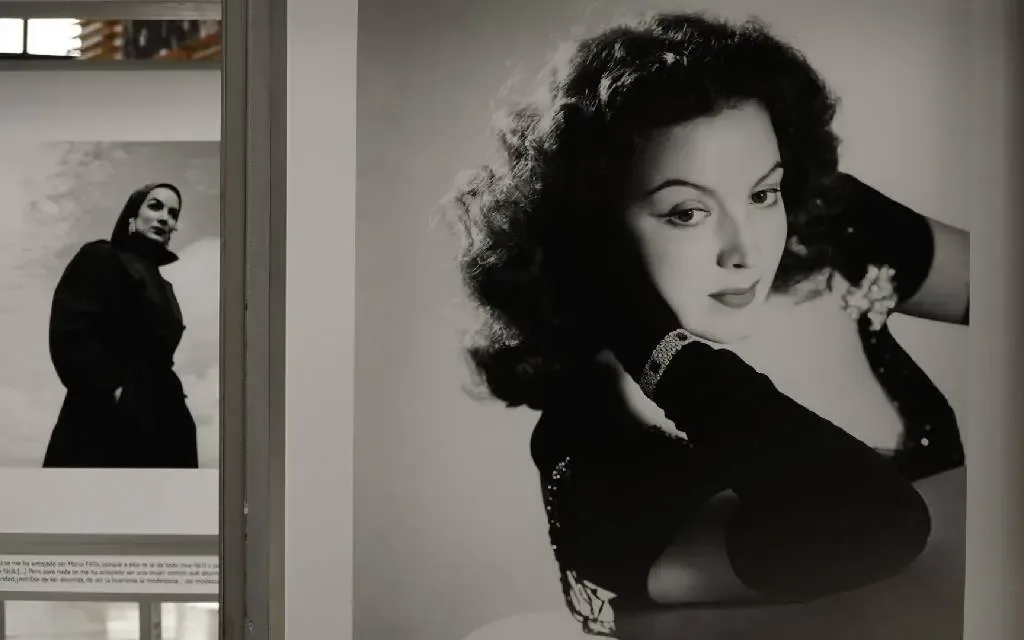 María Félix en una escena icónica de su filmografía.