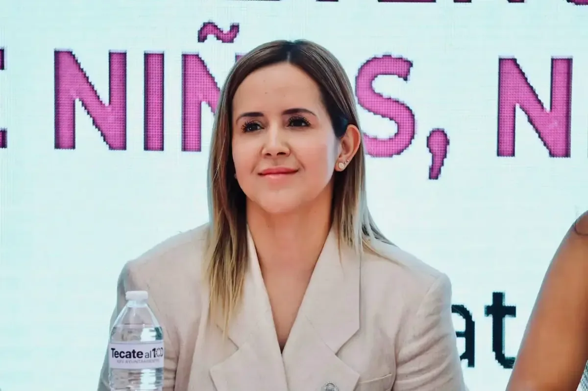 La regidora tecatense propone una transformación social tras sufrir un atentado.