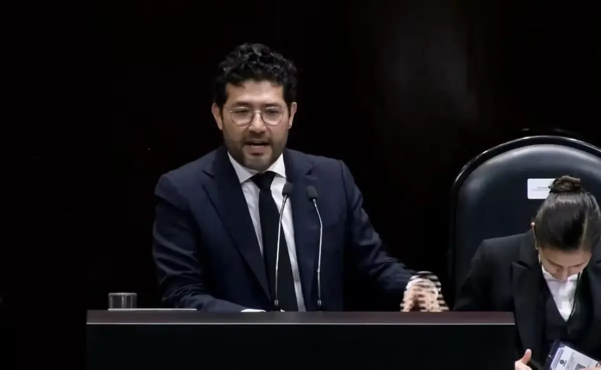 El secretario del Trabajo presentó cifras positivas, pero enfrentó fuertes críticas de diputados opositores.