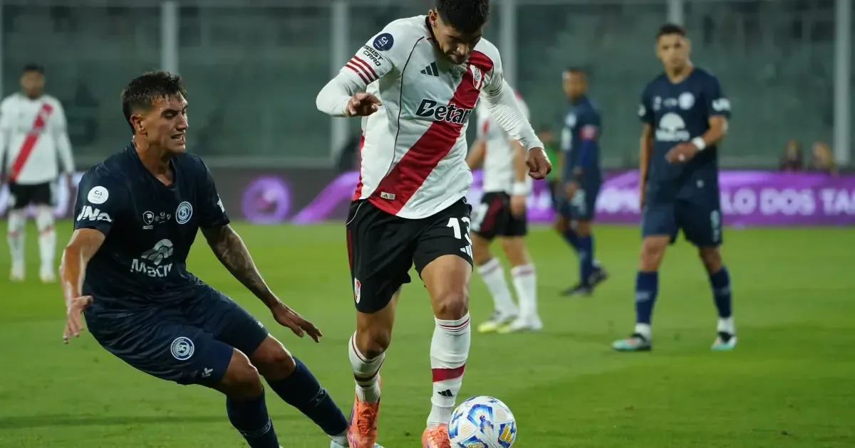 Marcelo Escudero debuta como entrenador interino en un partido clave para ambos equipos.