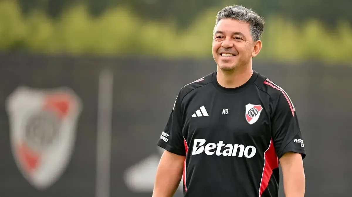 Marcelo Gallardo enfrenta decisiones clave para mejorar el desempeño del equipo en la próxima jornada.