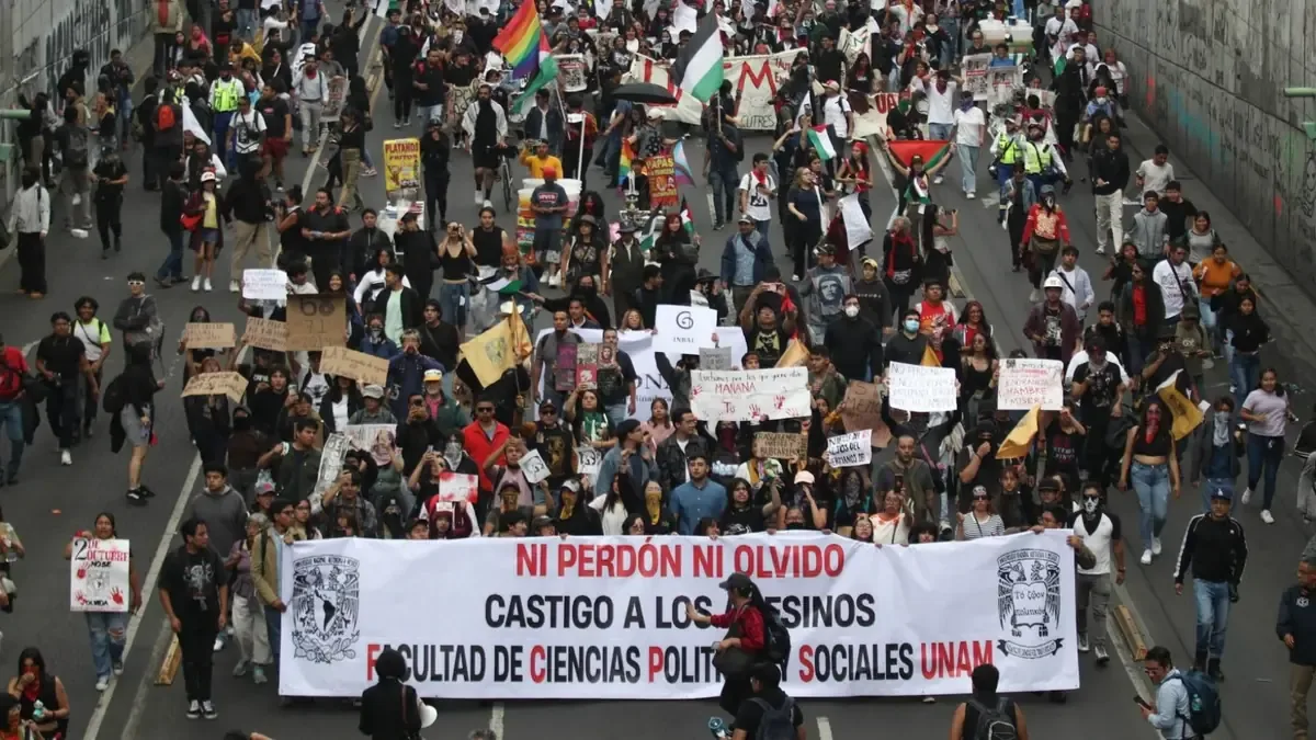 La marcha del 2 de octubre en CDMX es en memoria de las víctimas del movimiento estudiantil de 1968.