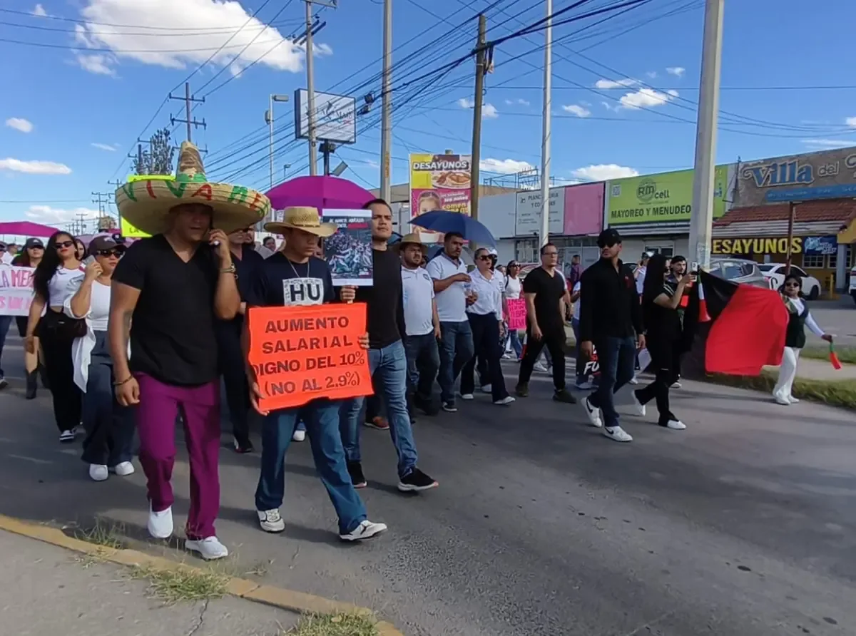 La manifestación busca visibilizar la crisis del Seguro Social por corrupción en su gestión.