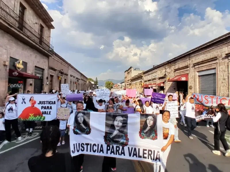 La familia y amigos de Valeria piden severa condena para el responsable de su muerte.