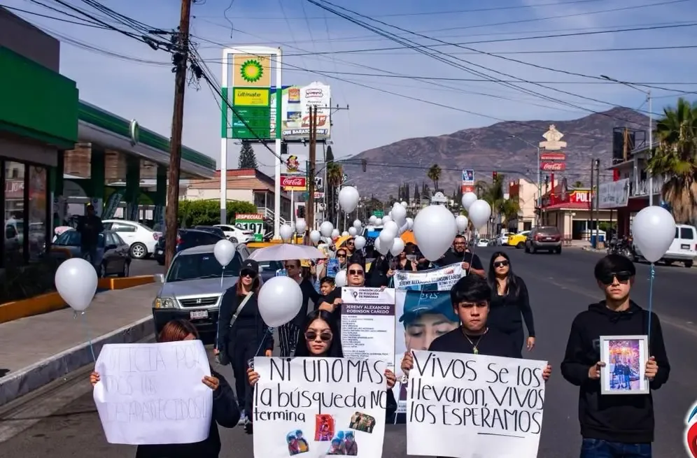 Ciudadanos piden acciones urgentes para frenar la violencia contra menores.