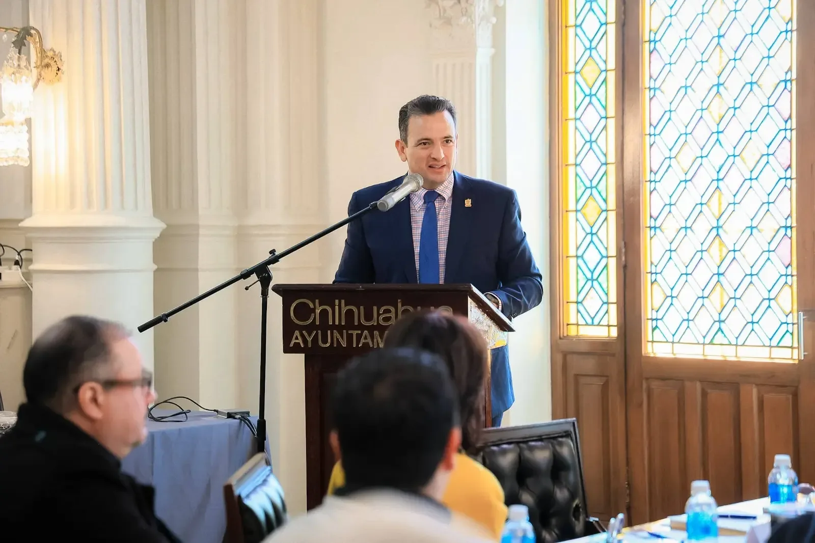 Marco Bonilla, alcalde de Chihuahua, durante su declaración sobre la política local.