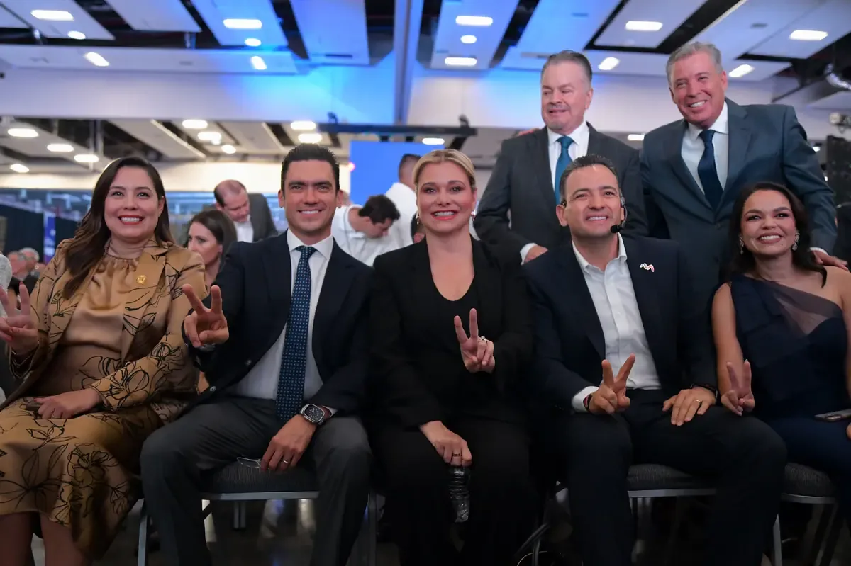 El alcalde de Chihuahua resalta los avances en seguridad y desarrollo durante su gestión.