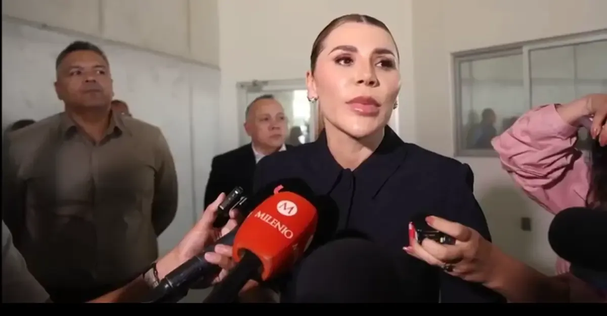 La gobernadora de Baja California afirma que su gobierno no intervendrá en el caso de su expareja.