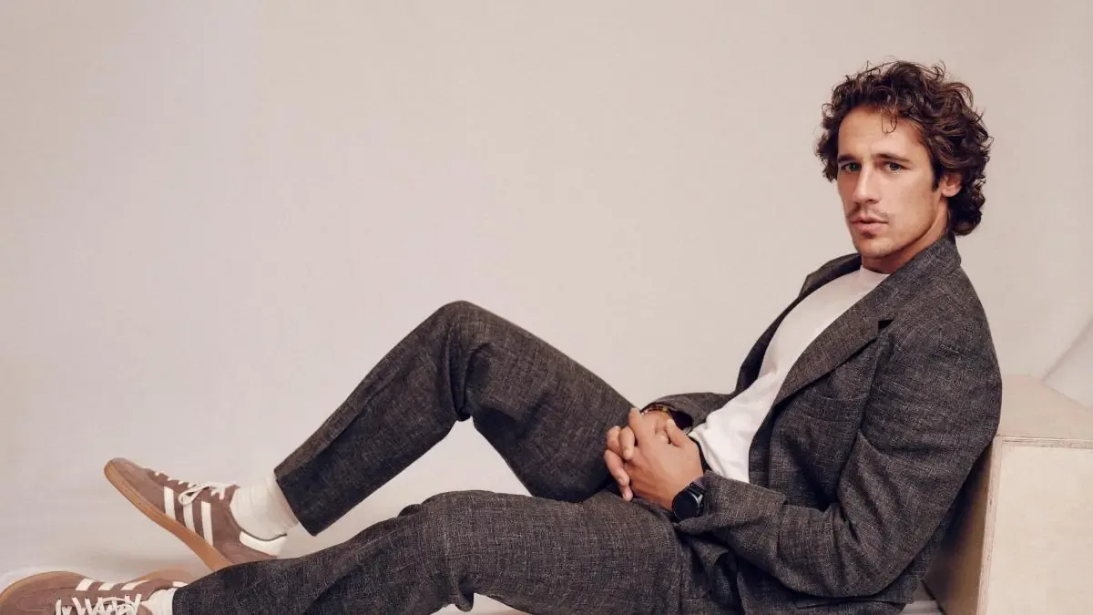 El actor español comparte sus reflexiones en torno a su nueva serie.