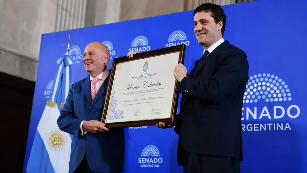 El empresario marplatense recibió una distinción por su contribución a la industria nacional.