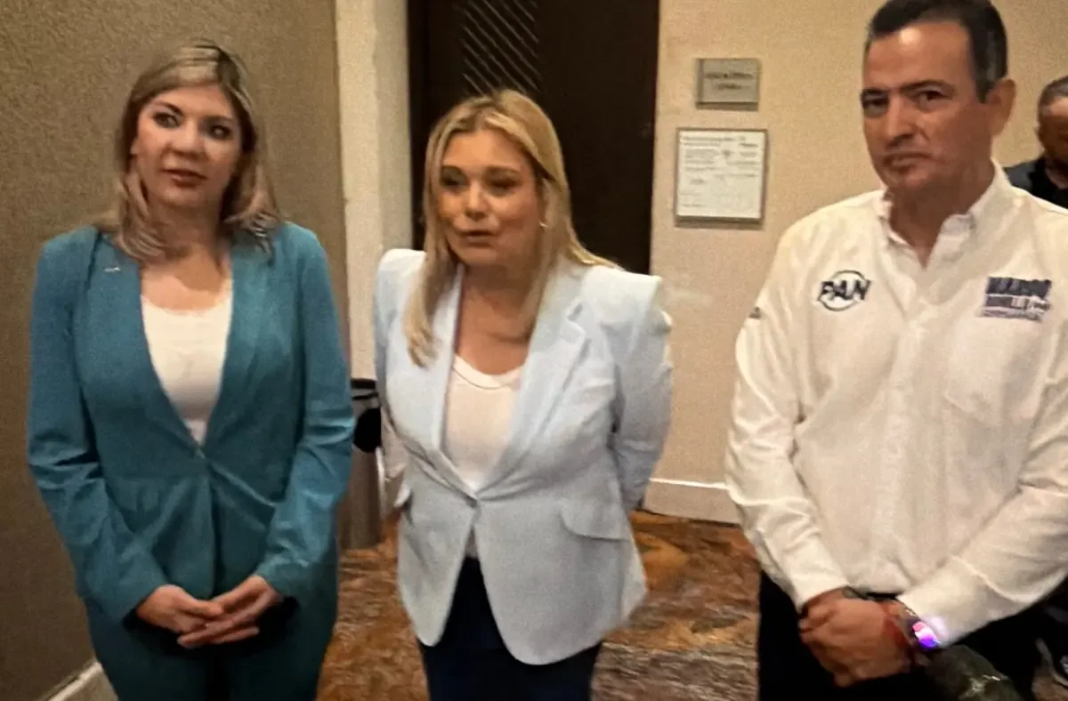 La gobernadora de Chihuahua llama a la unidad del PAN y a defender las libertades democráticas.