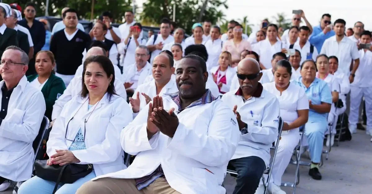 Los testimonios de dos médicos cubanos evidencian la dualidad entre oportunidades económicas y derechos humanos.