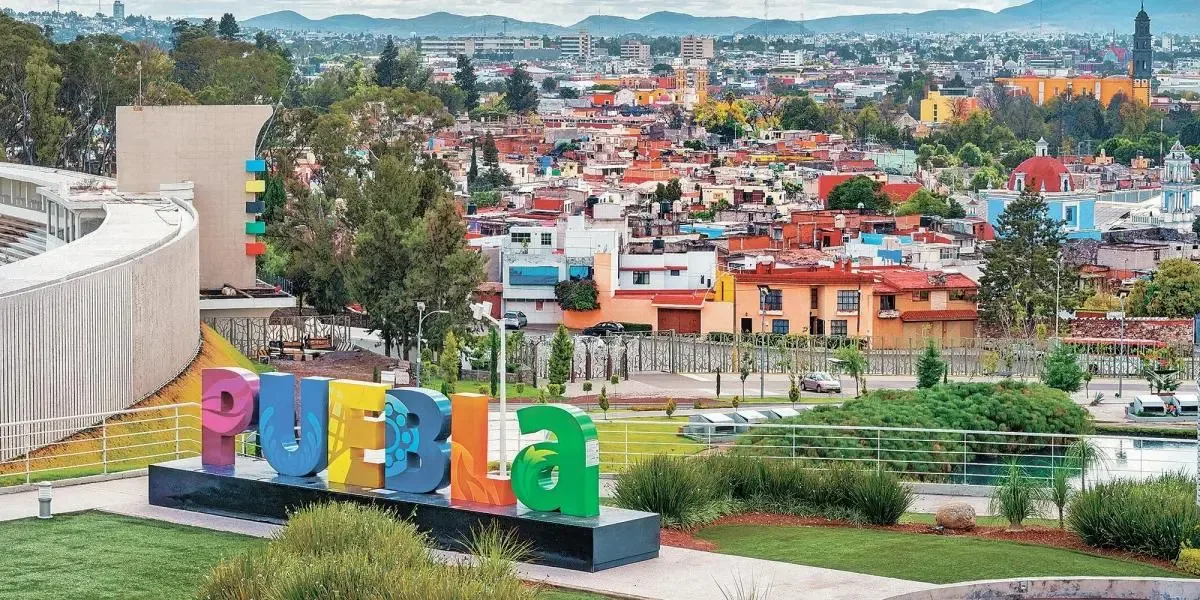 Aumentar la eficiencia en trámites podría impulsar la inversión y el empleo en la zona metropolitana.