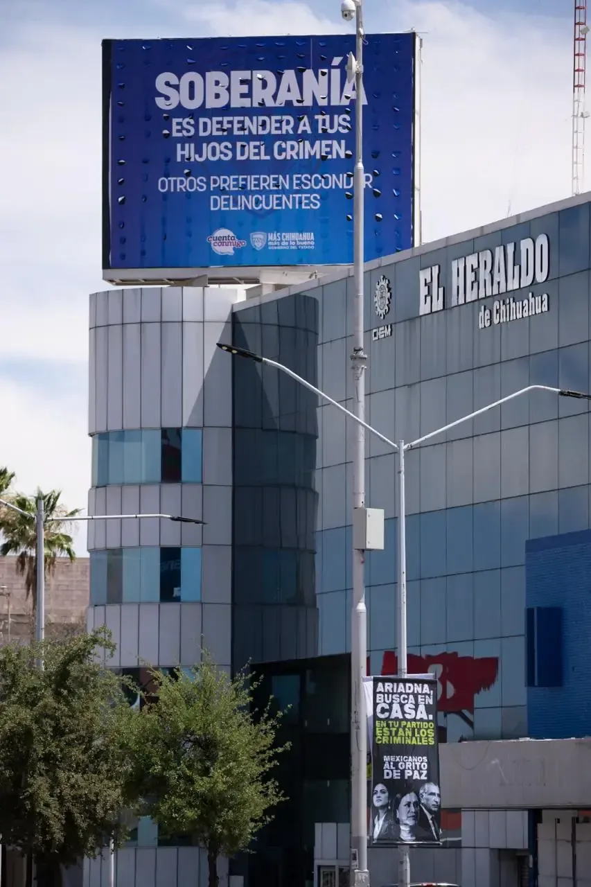 Esta organización se relaciona con Ricardo Salinas Pliego y busca menoscabar la imagen de la Presidenta Claudia Sheinbaum.