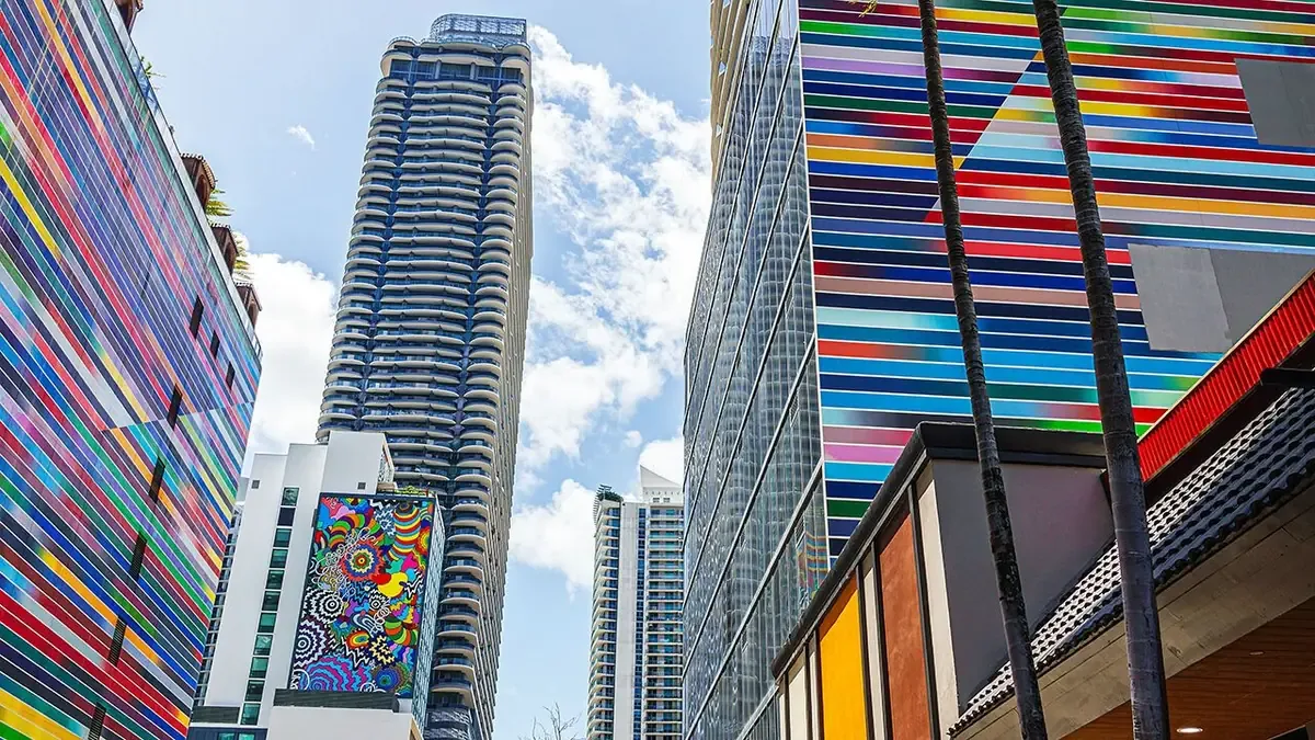 La llegada de grandes inversionistas transforma la economía de Miami, rivalizando con grandes ciudades como Nueva York.