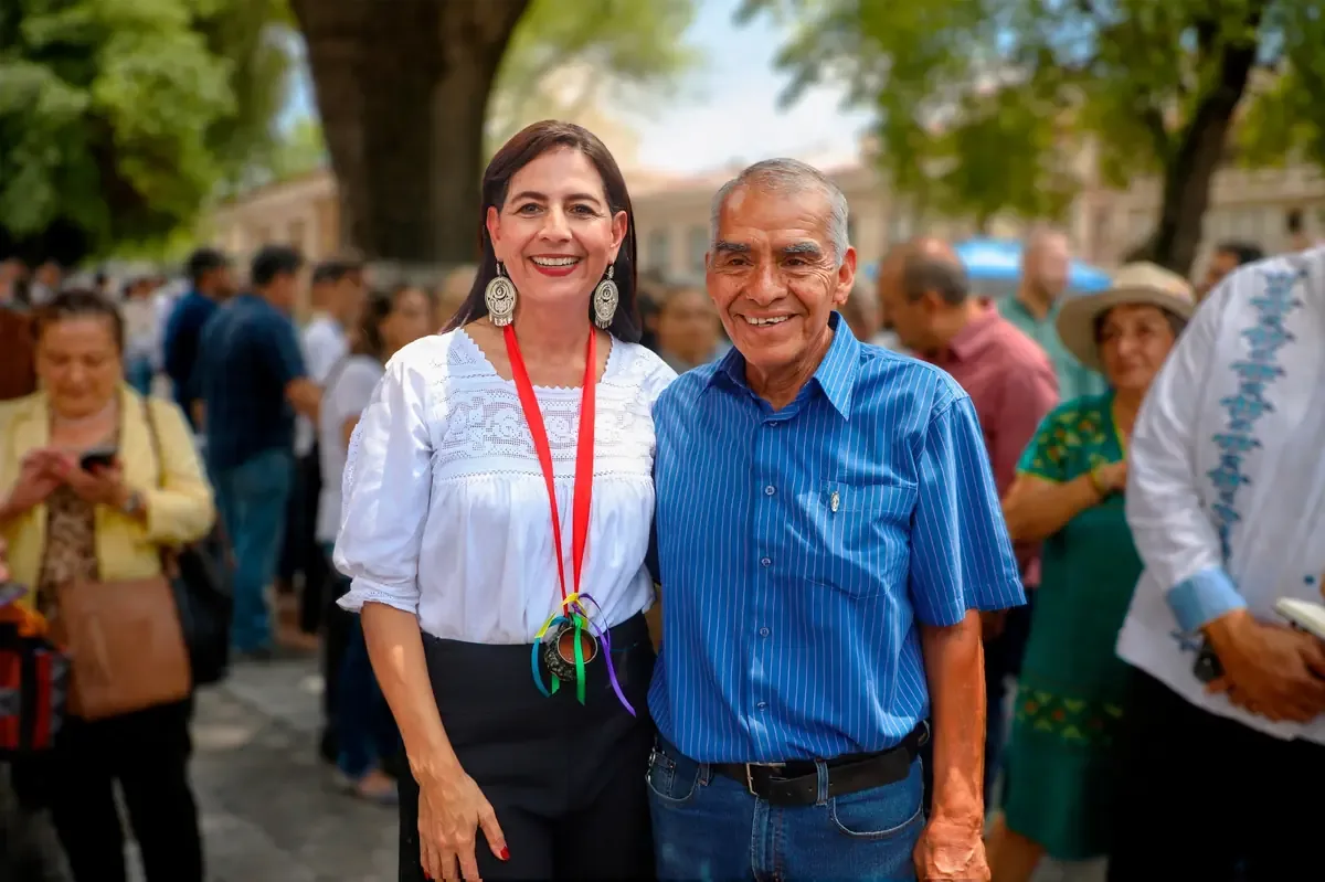 La aspirante Gaby Molina enfatiza la importancia de la dignidad para los adultos mayores en la entidad.