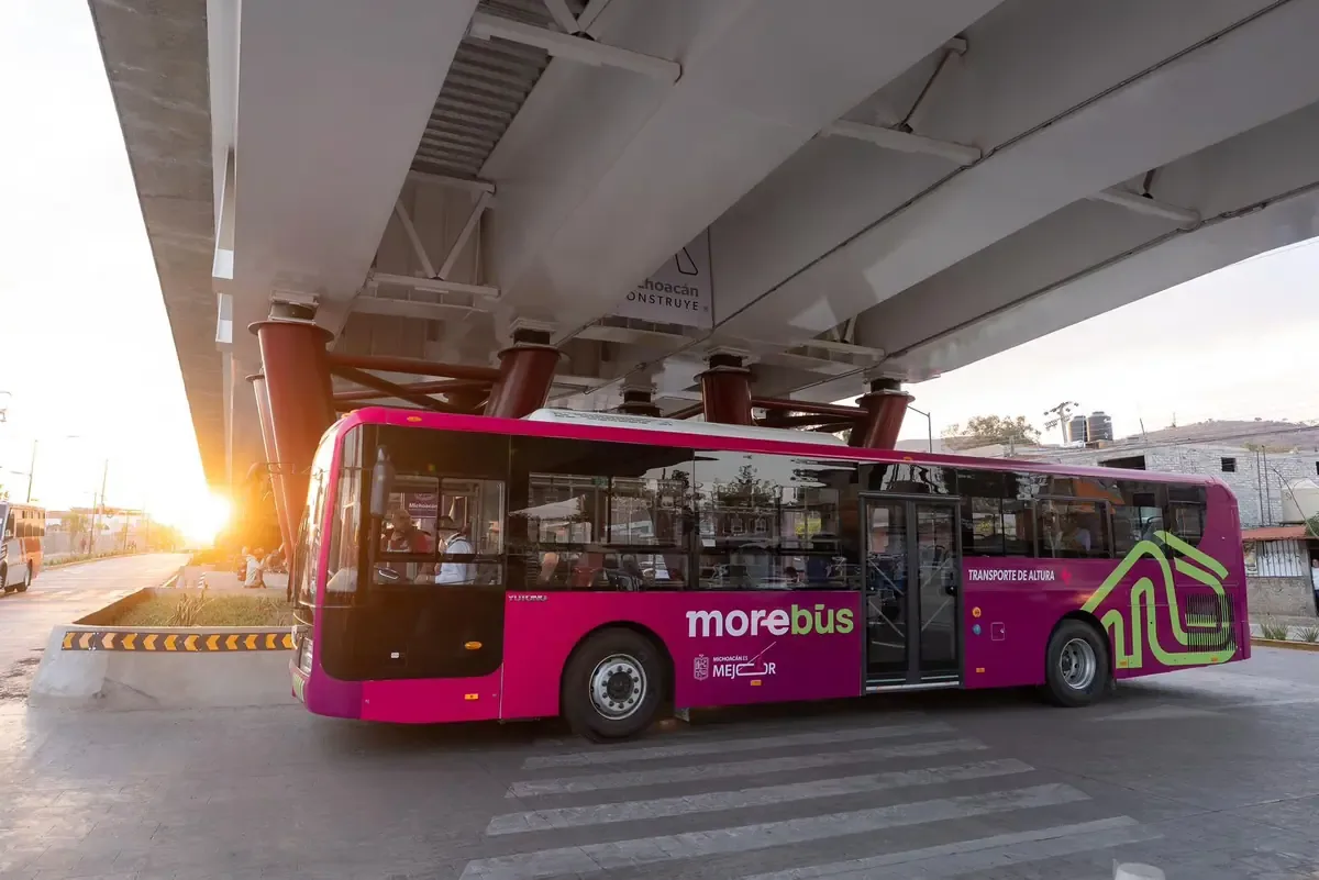 Este avance promueve la interoperabilidad en el transporte, optimizando los traslados en la región.
