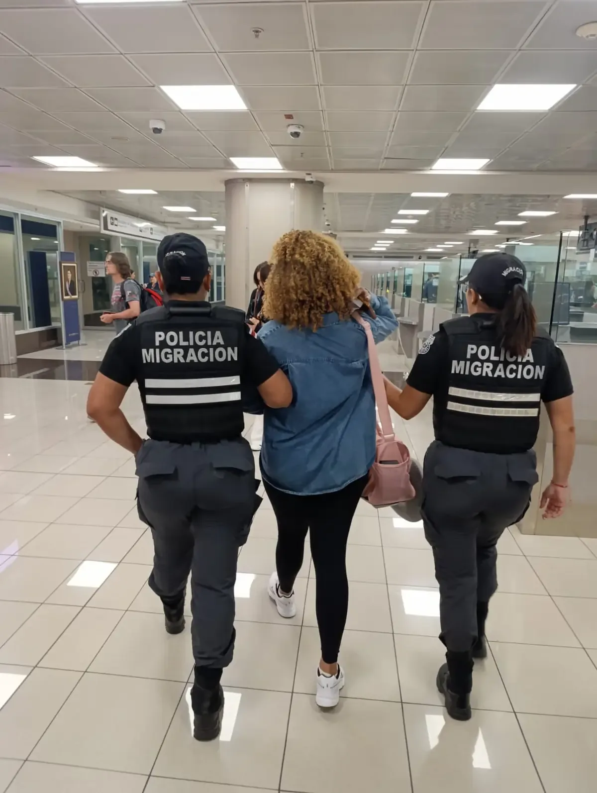 La detención se produce en el contexto de una investigación por tráfico de drogas relacionada con el narco extraditado a EE. UU.