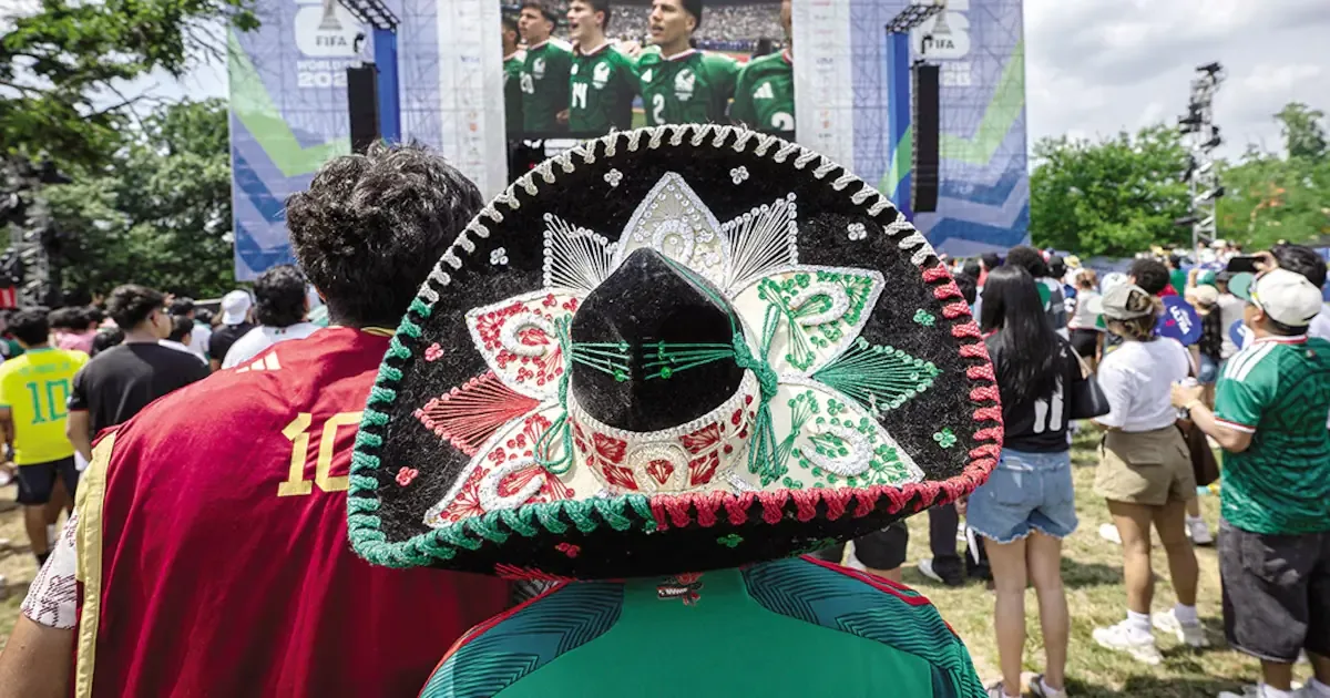 La comunidad exige a empresas patrocinadoras un respiro en operativos migratorios para disfrutar del evento sin miedo.