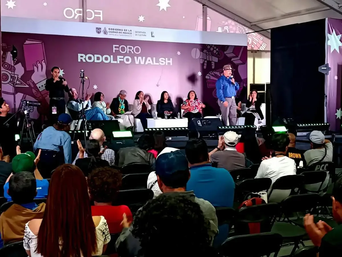 El libro presenta relatos de migrantes que enfrentaron el reto de regresar a México.