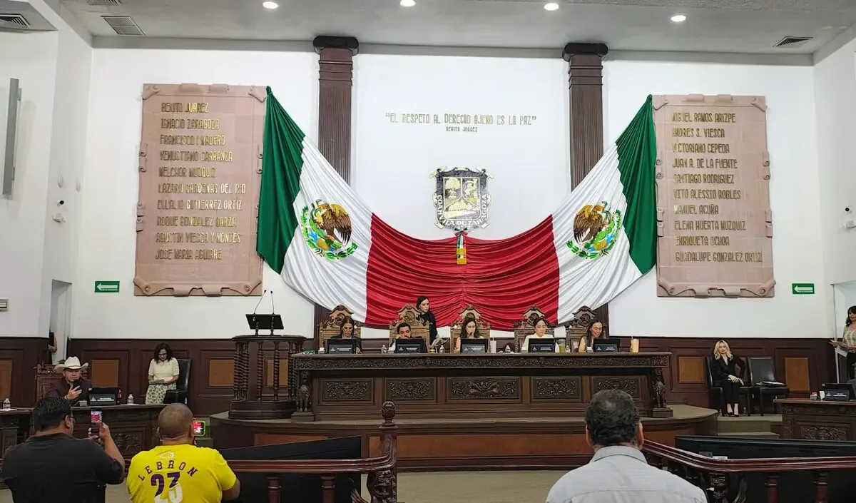 Su designación se produce tras el fallecimiento de Román Alberto Cepeda, anterior alcalde de la ciudad.