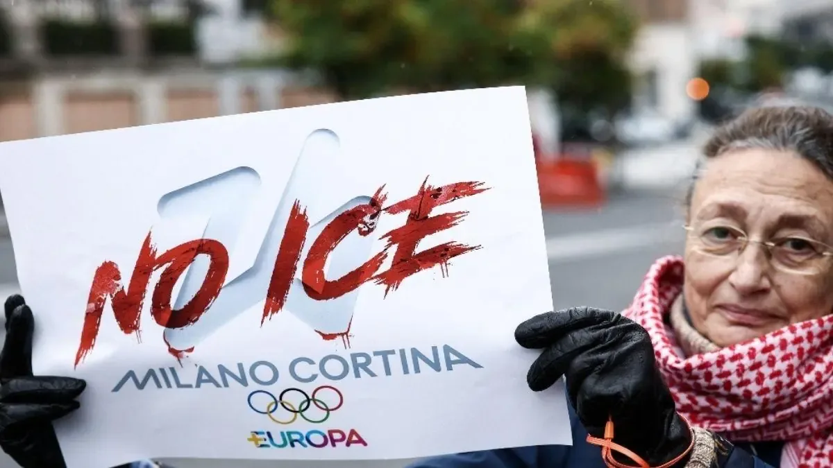 Miles protestan en Milán contra la posible intervención del ICE en el evento.