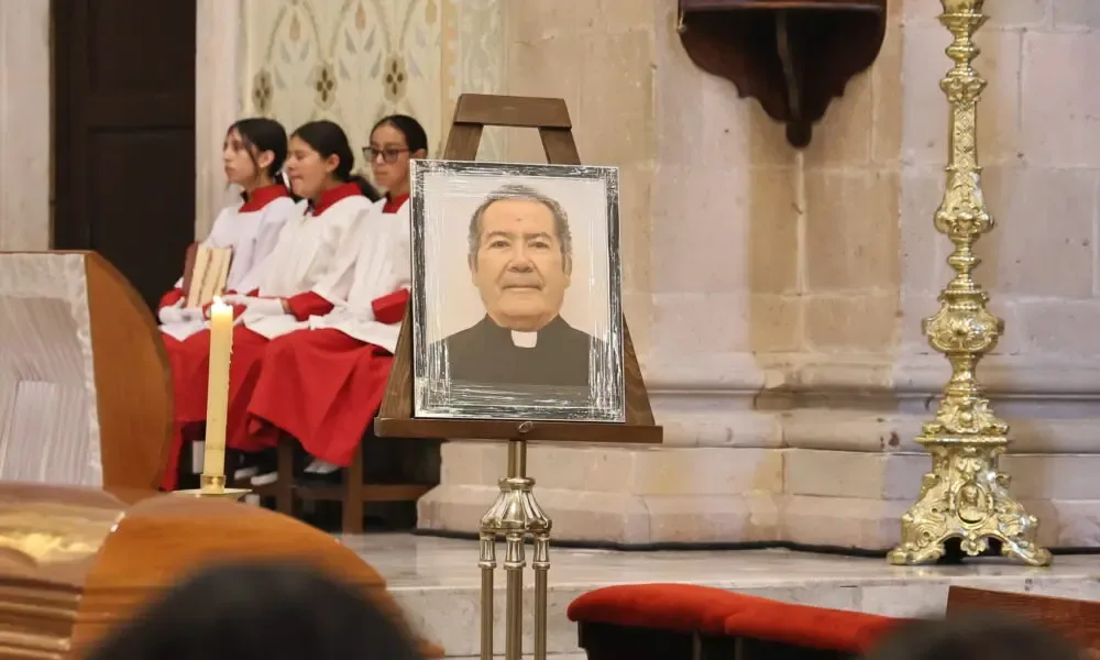 Misa en honor al Pbro. Benjamín Vega Robles en la Parroquia de El Capulín.